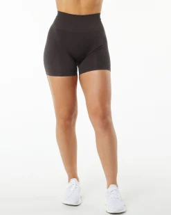 Amplify Short 4.5"