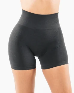 Amplify Short 4.5