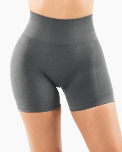 Amplify Short 4.5