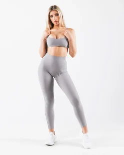 Aura 3 Strap Bra