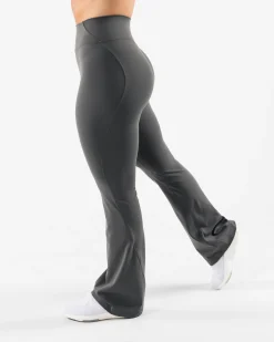 Aura Flared Pant
