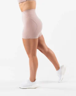 Aura Short 5