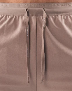 Elite Swift Short 5