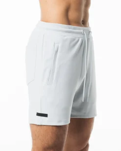 Identity Short 6u201d