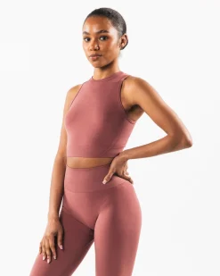 Stratus Crop Tank