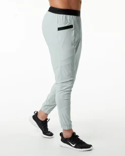 Studio Pant