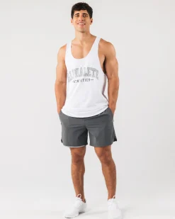 Studio Short 6