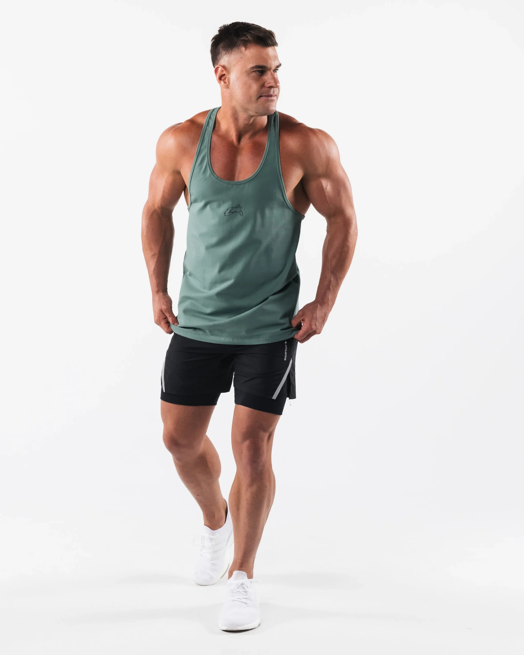 Wolf Head Stringer