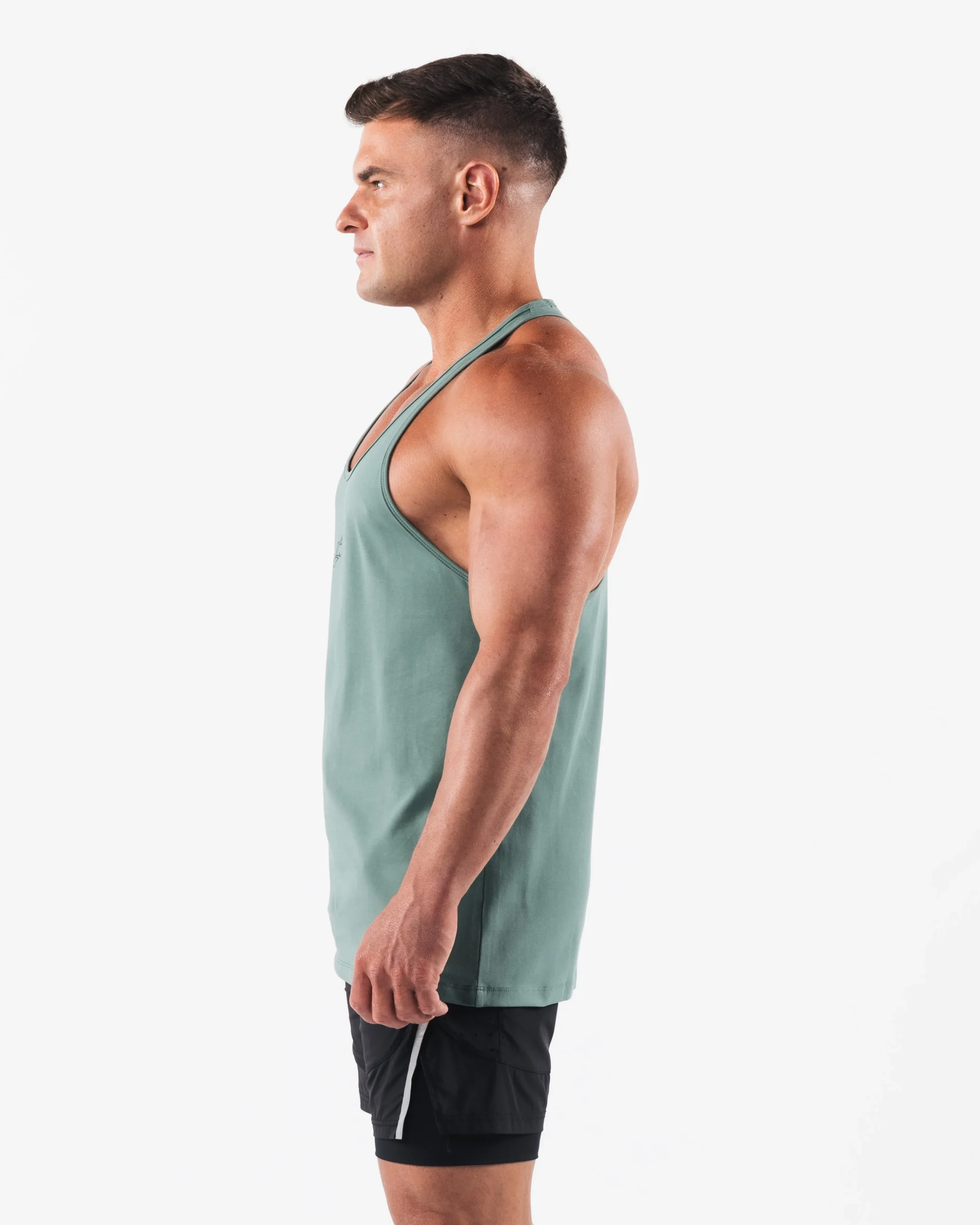 Wolf Head Stringer