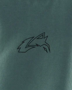 Wolf Head Stringer